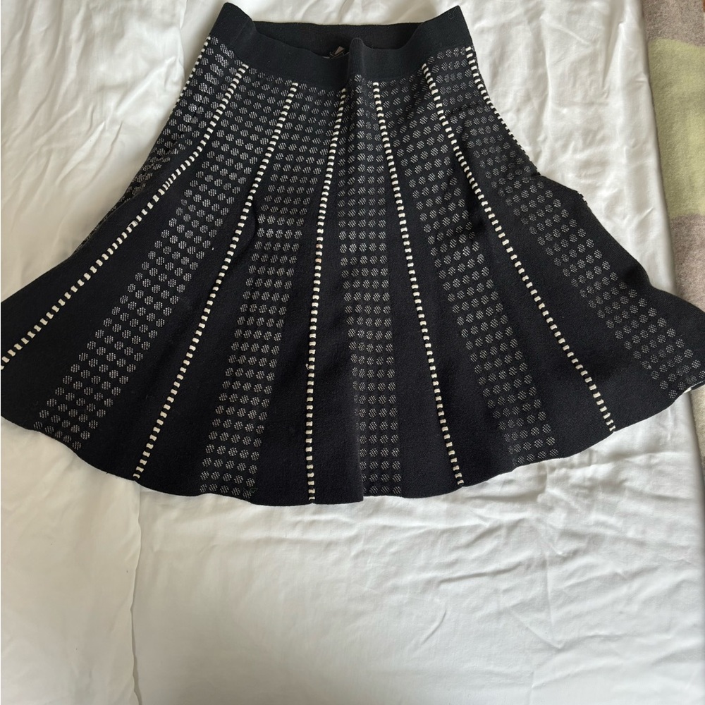 BCBGMAXAZRIA Knit Mini Skirt Black and White Pattern XS